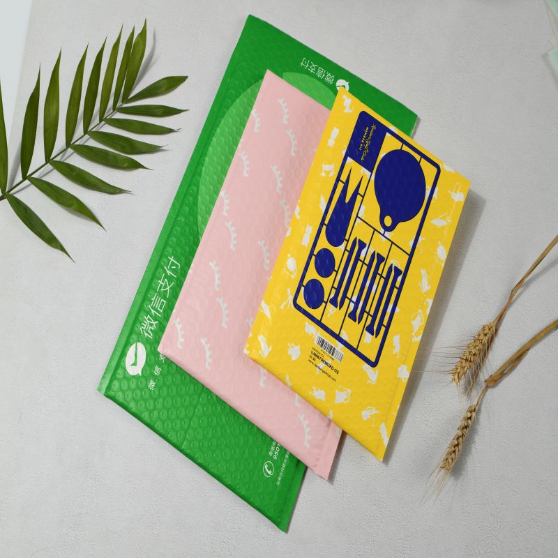 Διάρκετες, προσαρμοσμένες στη συσκευασία φυσαλίδων, χοντρές, από πολυ­ταχυδρομημένες αυτοκόλλητες σακούλες