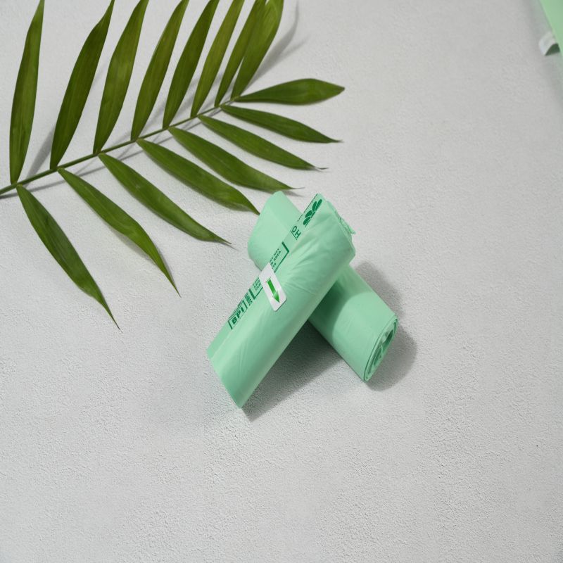 Βιοδιασπώμενες οργανικές σακούλες απορριμμάτων σε κυλίνδρους με βάση το άμυλο καλαμποκιού