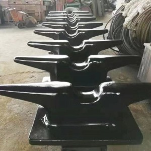 Υλικό από σίδηρο/χάλυβλο υλικό του θαλάσσιου καταστρώματος (bollard) με εξαρτήματα στερέωσης