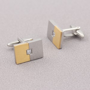 Χρυσά μανικετόκουμπα από ανοξείδωτο χάλυβα 18 τόνων 18Κ με πέτρα κυβικού ζιρκονίου