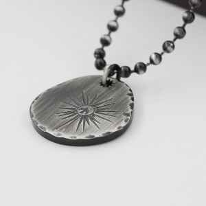 Αντίκα μαύρο κολιέ Λαμπερό αστέρι μενταγιόν από ανοξείδωτο ατσάλι στρογγυλό κολιέ