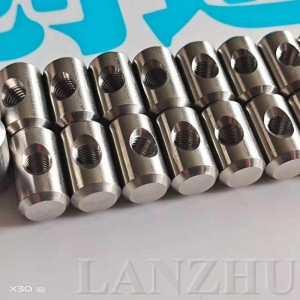 A-286 Trunnion με σπείρωμα