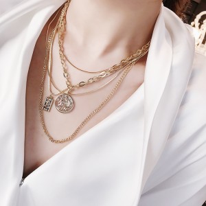 Απλή και ευέλικτη αλυσίδα πουλόβερ