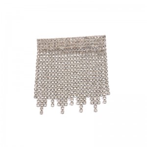 Ιδιοσυγκρασία γεμάτη καρφίτσα φούντα τρυπάνι