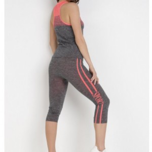 Μαύρο και πορτοκαλί κομμάτι