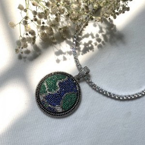 Νέο πλήρες Zircon Diamond Περιστρεφόμενος Γη κρεμαστό κόσμημα ινδική Long κινητό τηλέφωνο κολιέ