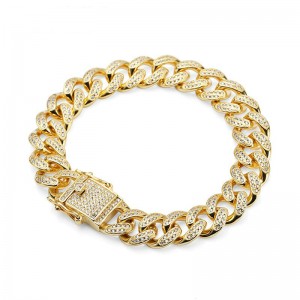 Το καλώδιο hip-hop είναι γεμάτο βραχιόλια τρυπανιού