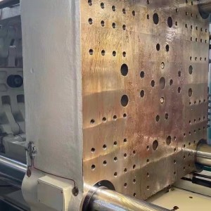 600T Δεύτερη μηχανή χύτευσης χειροποίησης