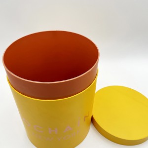 κυλινδρικό κουτί