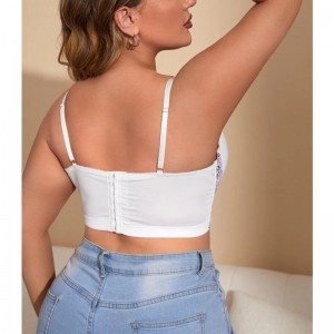 Plus contrast lace underwire bra