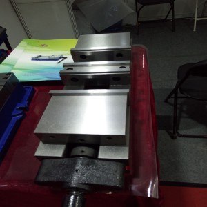 Γωνία σταθερή μέτρα παράλληλη σιαγόνα Hyderaulic bise