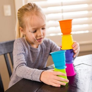 Αναρρόφηση Kupz Silicone Stacking Cups παιχνίδι