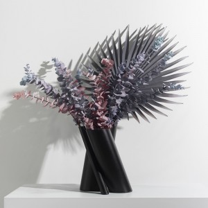 Μαύρο κεκλιμένο βάζο