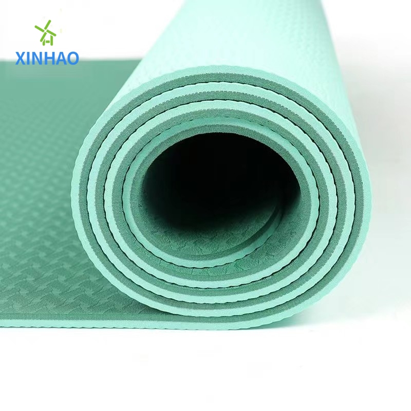Προστασία από το περιβάλλον Διπλό στρώμα Δύο χρώμα προσαρμόσιμο (4/6/8mm) tpe yoga mat χονδρική, κατάλληλη για γιόγκα, γυμναστήριο, pilates