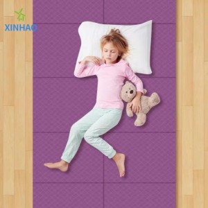 Χονδρικό πτυσσόμενο ταξίδι Yoga Mat 4mm/5mm Πάχος Εύκολο στη μεταφορά στην τάξη Άσκηση, ανάπαυση γραφείου, πάρκο κάμπινγκ