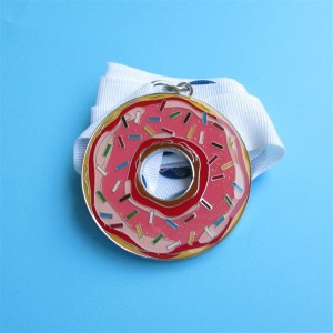 Προσαρμοσμένο μεταλλικό χρυσό μετάλλιο πολύχρωμο εικονικό αθλητικό μετάλλιο