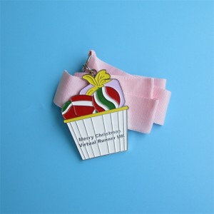 Προσαρμοσμένο μεταλλικό χρυσό μετάλλιο πολύχρωμο εικονικό αθλητικό μετάλλιο