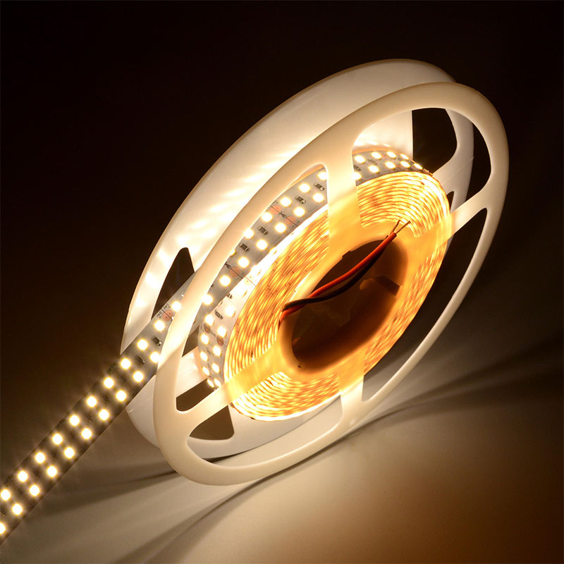 2835 D240LEDS/M LED Strip