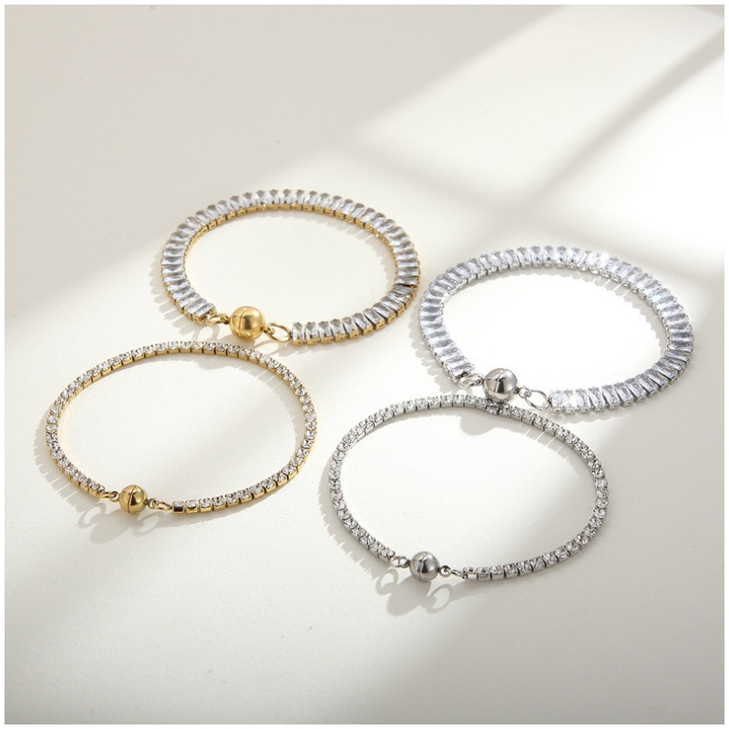 Η Ευρώπη και η Τάση των Ηνωμένων Πολιτειών Τάση Titanium Steel Square Zircon Ins Wind Hand Ornament