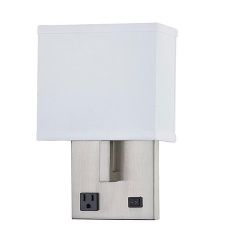 Hospitality Hotel Hand Wall Sconce με φινίρισμα νικελίου και μισή ορθογώνια απόχρωση υφάσματος στο Hotel Typical Baseor