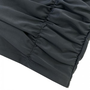 Στερεά πτυχωτό και κορμούς κολύμβησης μεγέθους