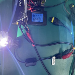 Οι λαμπτήρες προβολέων D7 LED