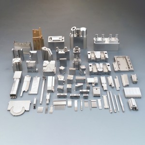 Πλήρως επεξεργασμένα εξαρτήματα μούχλας