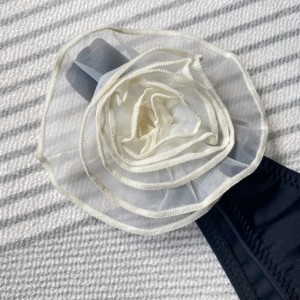 2025 Νέο Ευρωπαϊκό και Αμερικανικό Hot Girl Bikini με τρία - Διασδιάστατα λουλούδια. Σταυρός - Καλύτερα σύνορα - Πώληση σέξι δύο - Μαγιό μαγι...