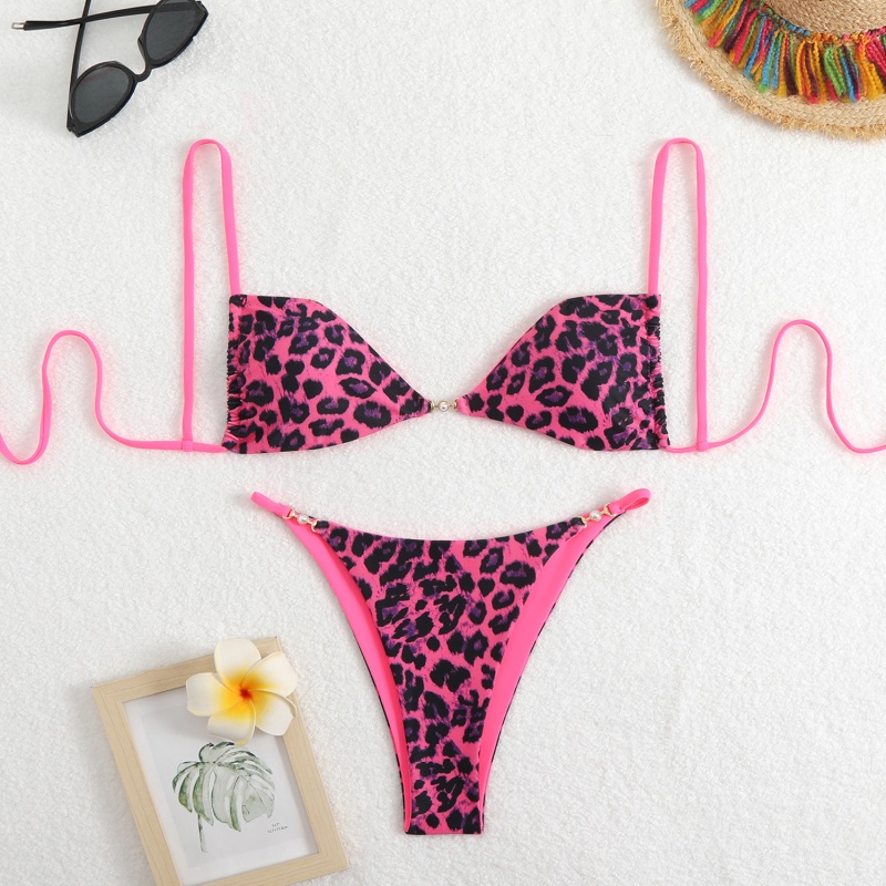 Sexy Leopard Print Halter μπικίνι μαγιό για τις γυναίκες, αποπνέοντας μια αίσθηση πολυτέλειας. Κατάλληλο για την παραλία και τις θερμές πηγές. Ένα σταυρό-Στοιχείο μαγιό συνόρων QT25055 Τιμή:$79,99