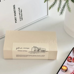 Κουτί δώρου Elegance Perfume